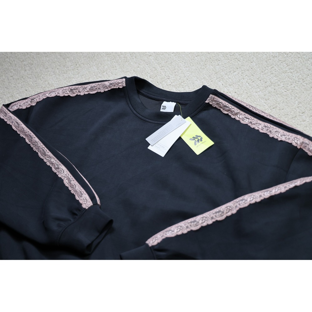 All in Motion Airy Sleek Lace Crew Pullover Black Pink Trim Small NWT - Picture 2 of 7